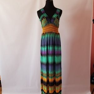 NWT JUST FUNKY FESTIVE MAXI DRESS